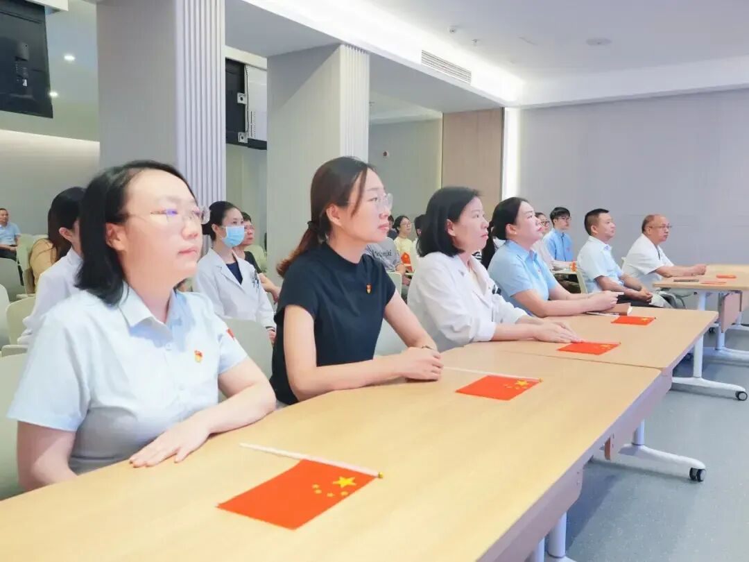 匠心筑梦 向光而行丨广州普瑞眼科医院2025高质量发展回顾 - 广州普瑞眼科医院