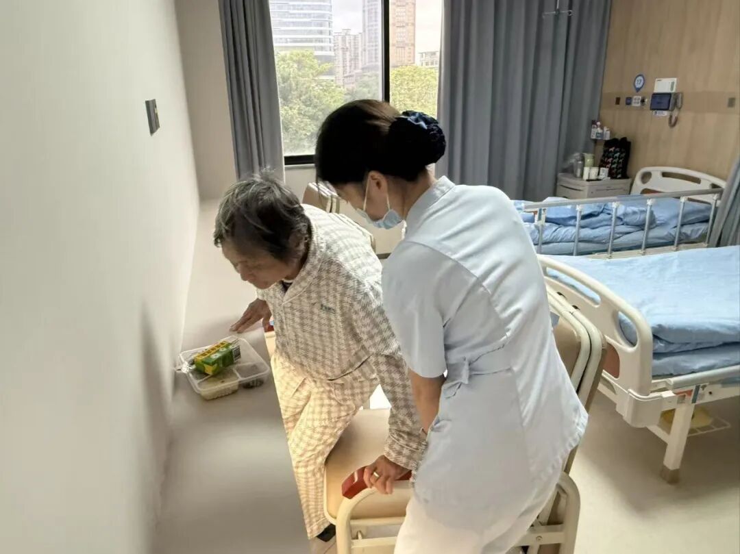 广州 “五停” 终止！台风天里，广州普瑞眼科医院的守护与温暖从未缺席 - 广州普瑞眼科医院