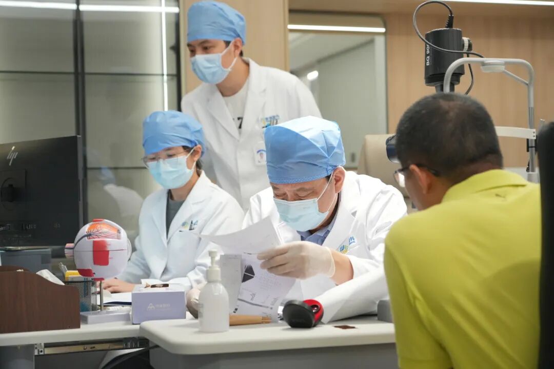 “国之大医”葛坚教授出诊广州普瑞眼科医院|不用远行的名医诊疗 - 广州普瑞眼科医院