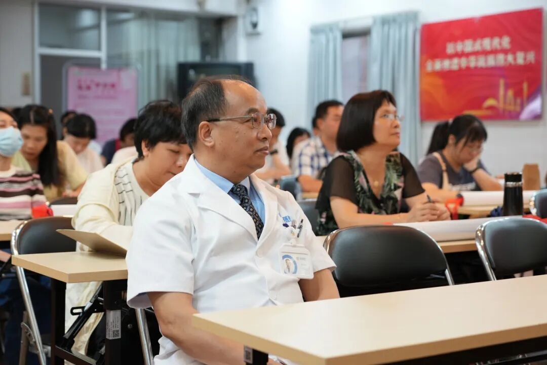 携手社区,点亮光明!广州普瑞联合光塔街社卫为社区居委送上“眼健康大餐” - 广州普瑞眼科医院