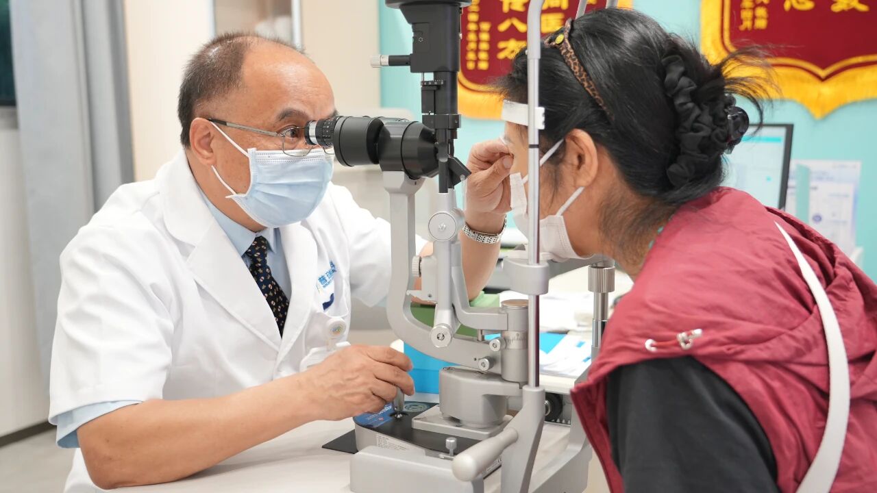 广州普瑞眼科医院举办飞白技术科普活动‌‌——爱尔康LenSx第三代手术系统正式在医院启用，助力白内障手术迈入新阶段 - 广州普瑞眼科医院