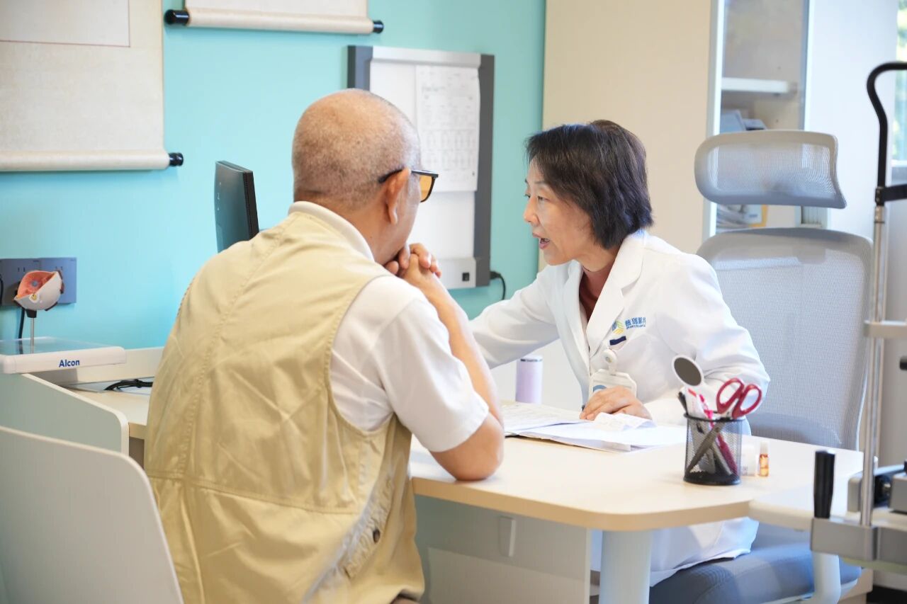 广州普瑞眼科医院举办飞白技术科普活动‌‌——爱尔康LenSx第三代手术系统正式在医院启用，助力白内障手术迈入新阶段 - 广州普瑞眼科医院