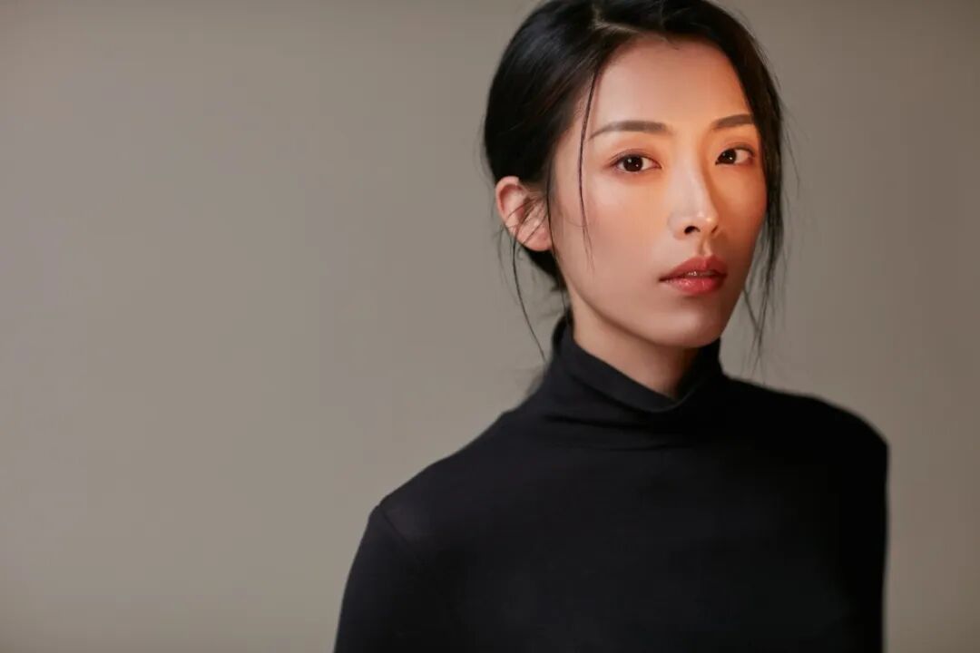 跨界星光,视力新生 —— 郭婉冬携手广州普瑞眼科医院 “和演员一起摘镜” 系列第六季 - 广州普瑞眼科医院