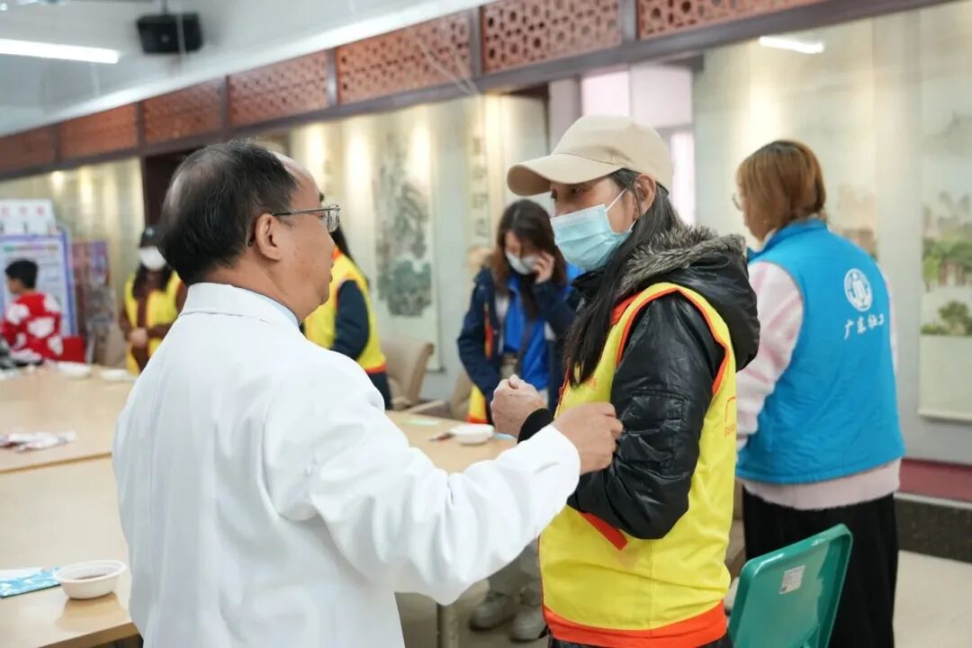 做鱼灯,逛庙会!广州普瑞眼科医院与太平通津社区街坊们热热闹闹过元宵 - 广州普瑞眼科医院