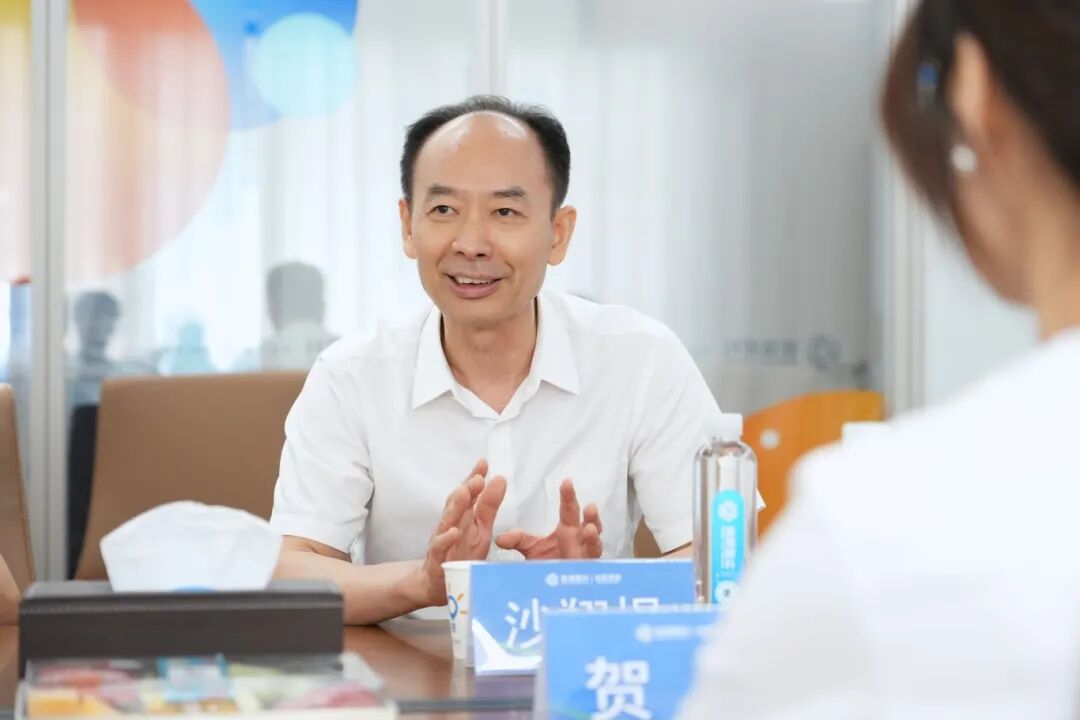 广东省残疾人公益基金会理事长杨学云一行走访广州普瑞眼科医院 - 广州普瑞眼科医院